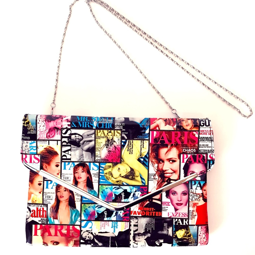 New/Mint Paris magazine purse w/chain strap